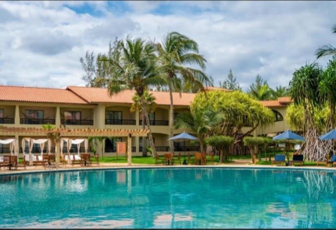 Sun City Rota Das Emocoes 카모심 외부 사진